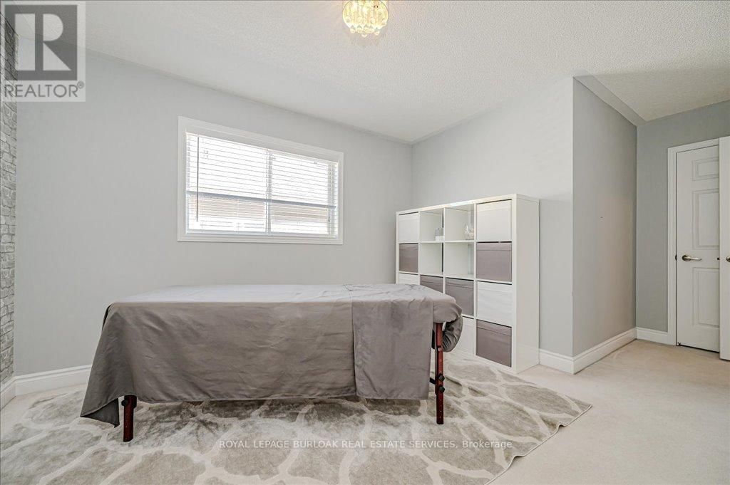 144 RILEY STREET Image 32