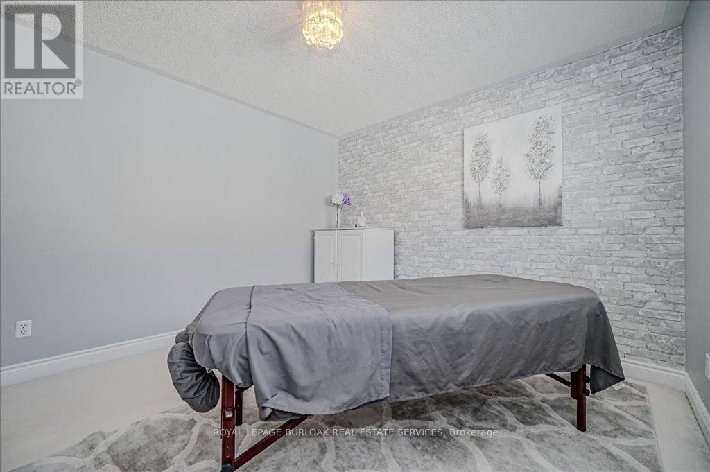 144 RILEY STREET Image 33