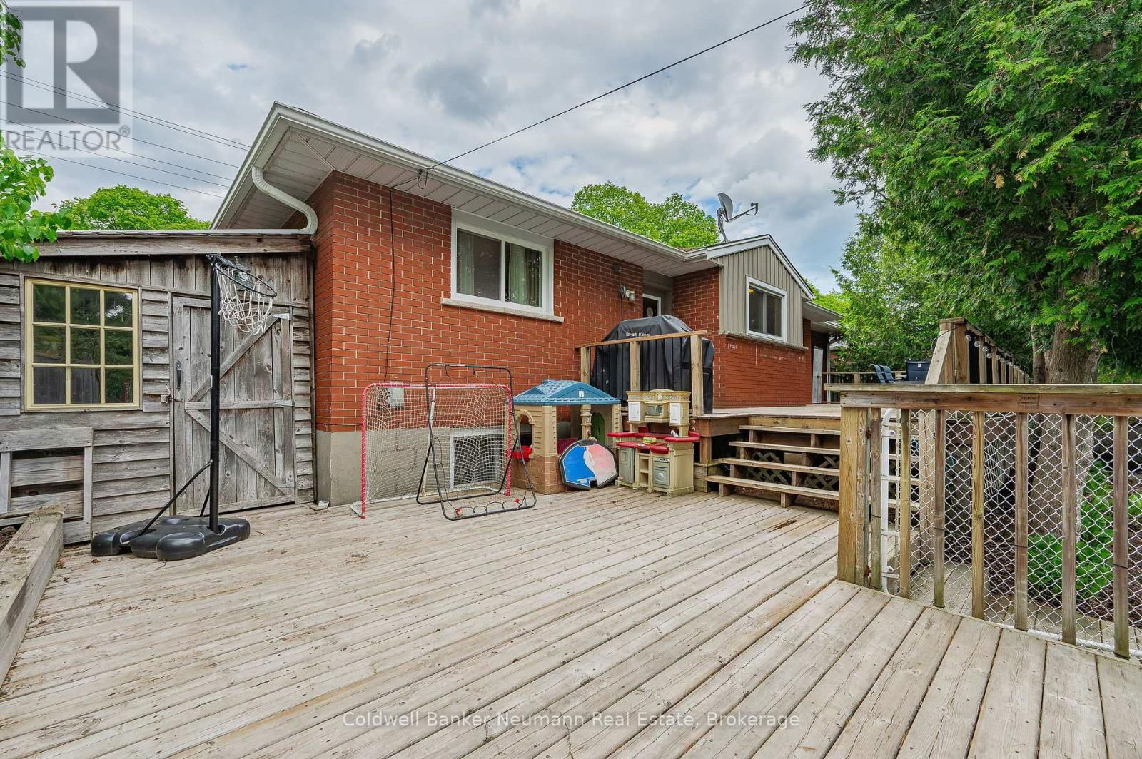 314 VICTORIA ROAD NORTH Image 28