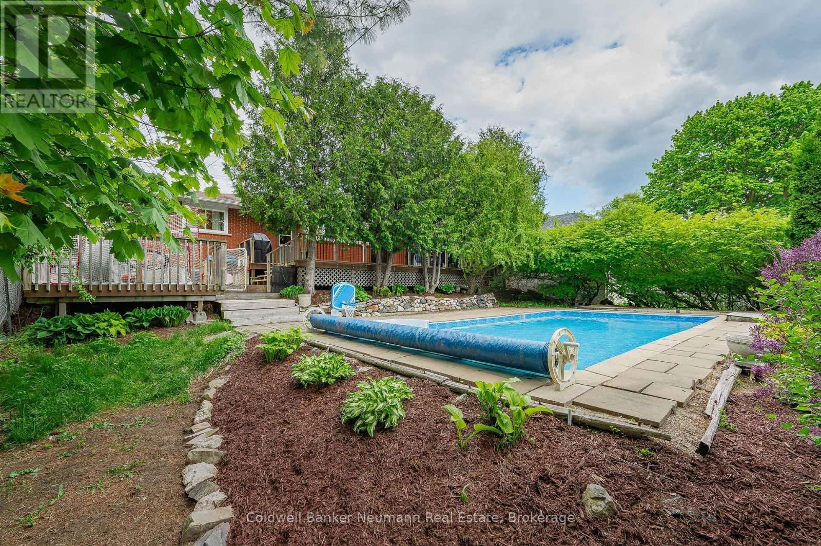 314 VICTORIA ROAD NORTH Image 34