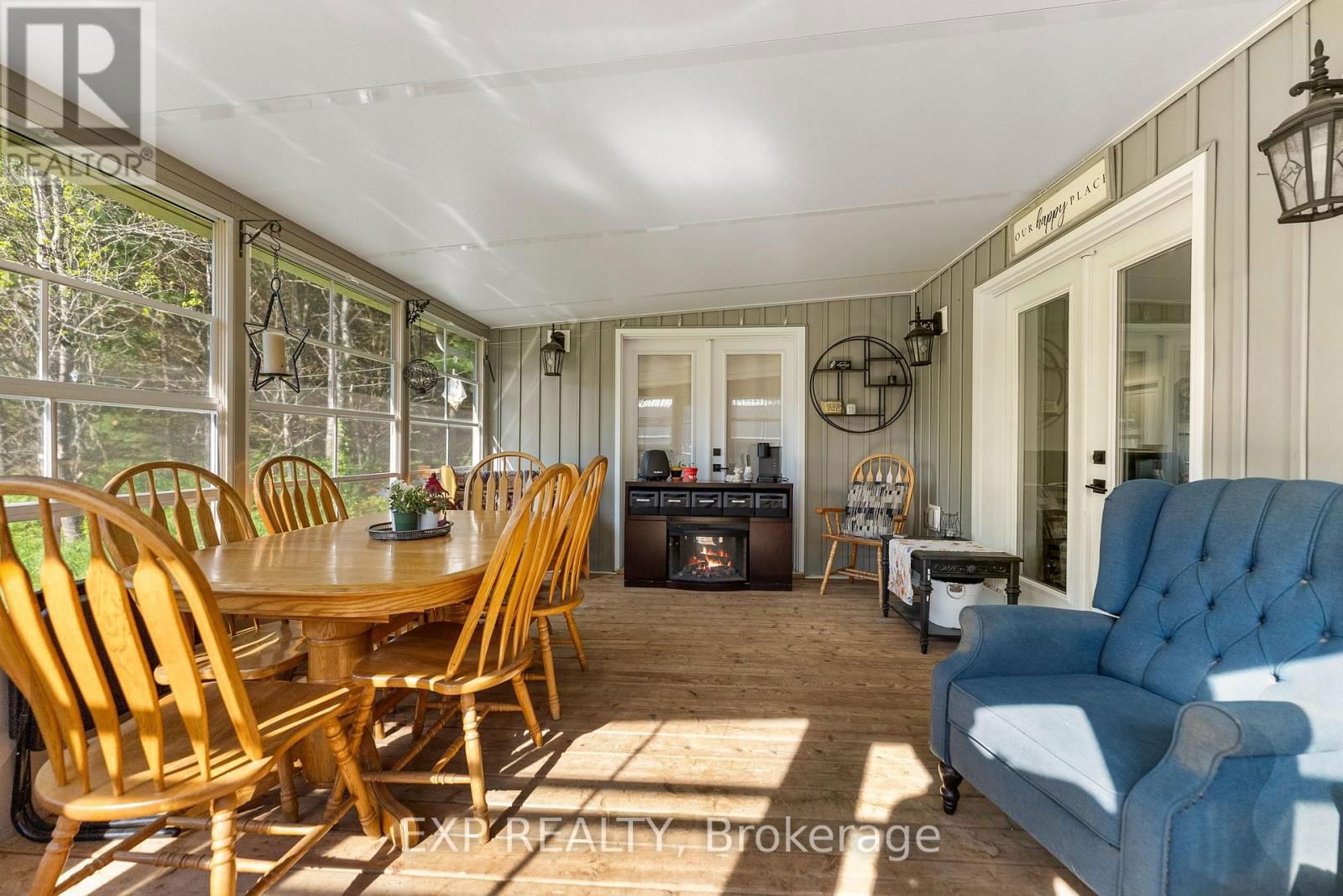 12 EASTERN AVENUE Image 30