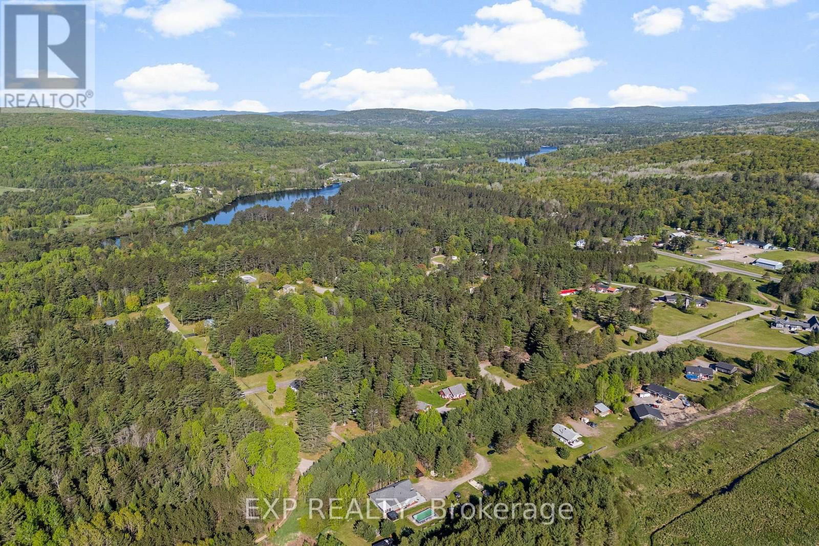 12 EASTERN AVENUE Image 9