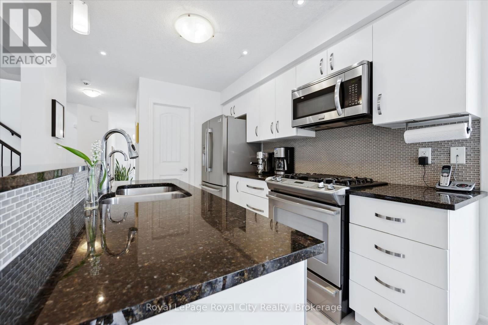 1 SAMUEL DRIVE Image 16