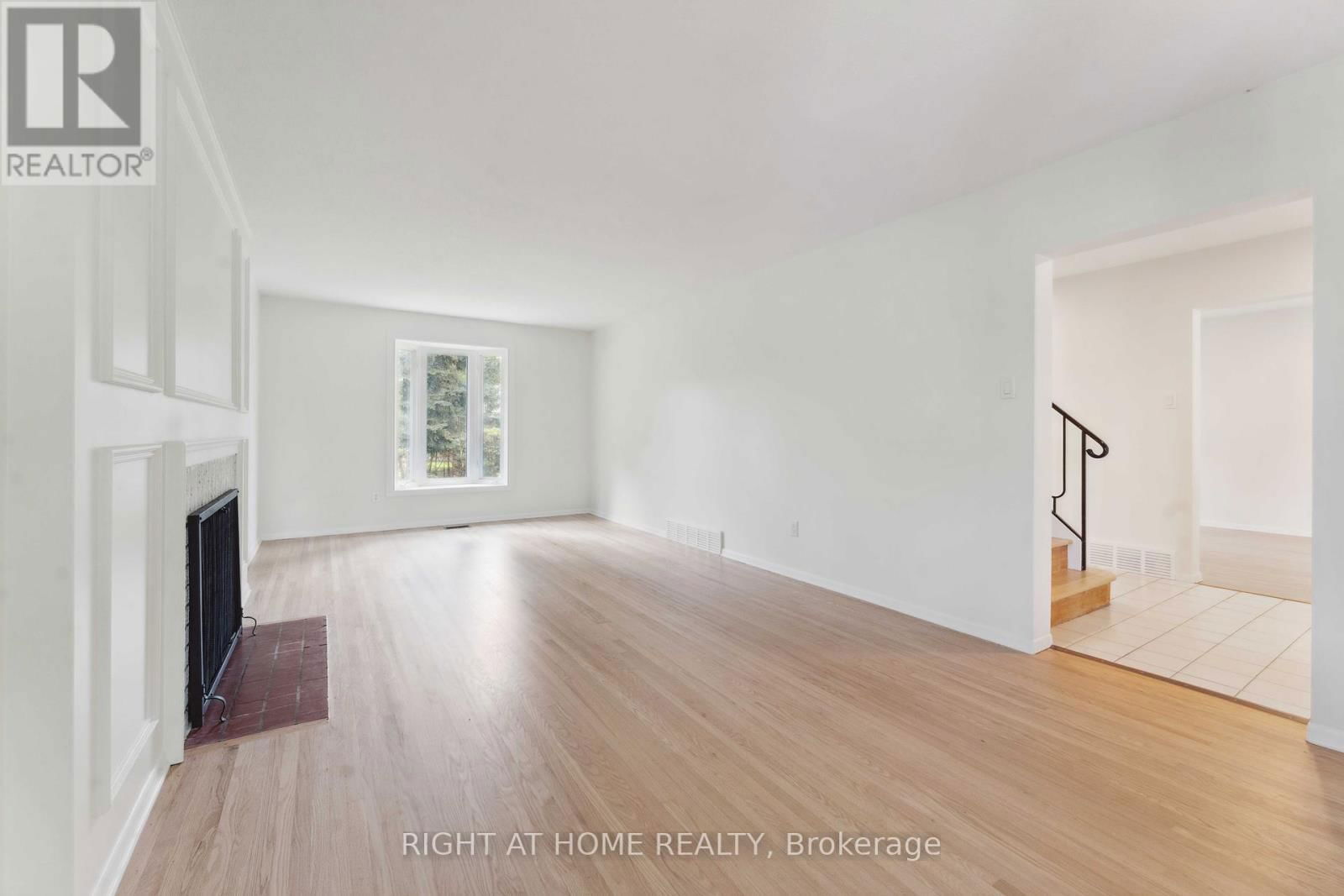 788 EASTVALE DRIVE Image 4