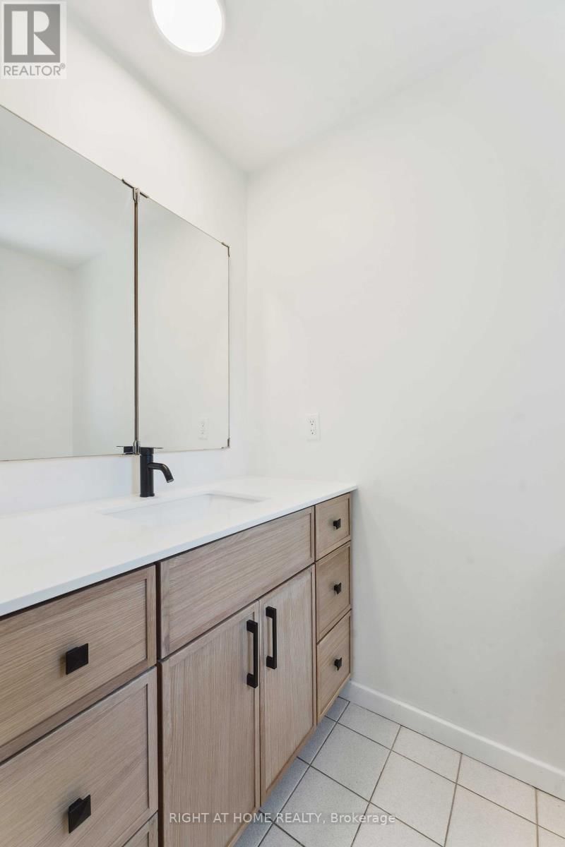 788 EASTVALE DRIVE Image 9