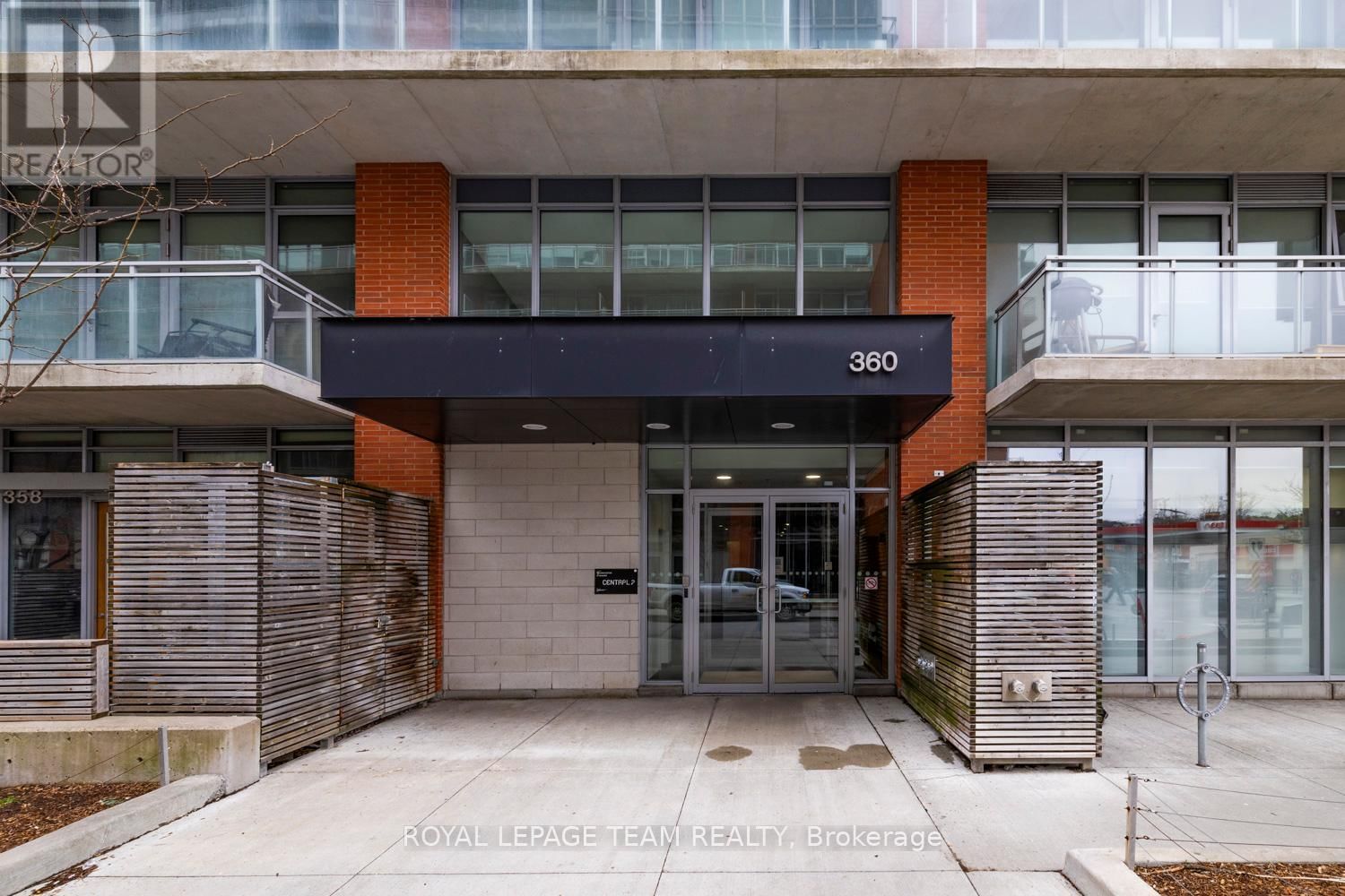 717 - 360 MCLEOD STREET Image 2
