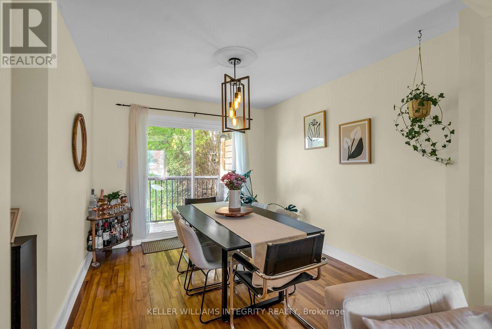 31 DUNBAR AVENUE Image 10