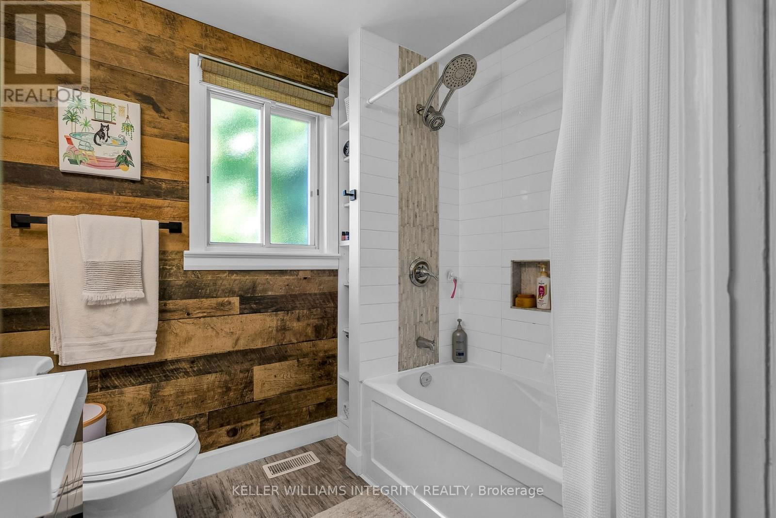 31 DUNBAR AVENUE Image 18