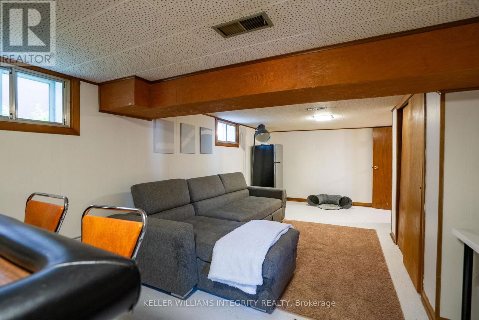 31 DUNBAR AVENUE Image 34