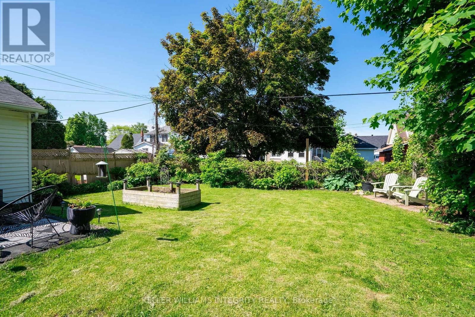 31 DUNBAR AVENUE Image 38