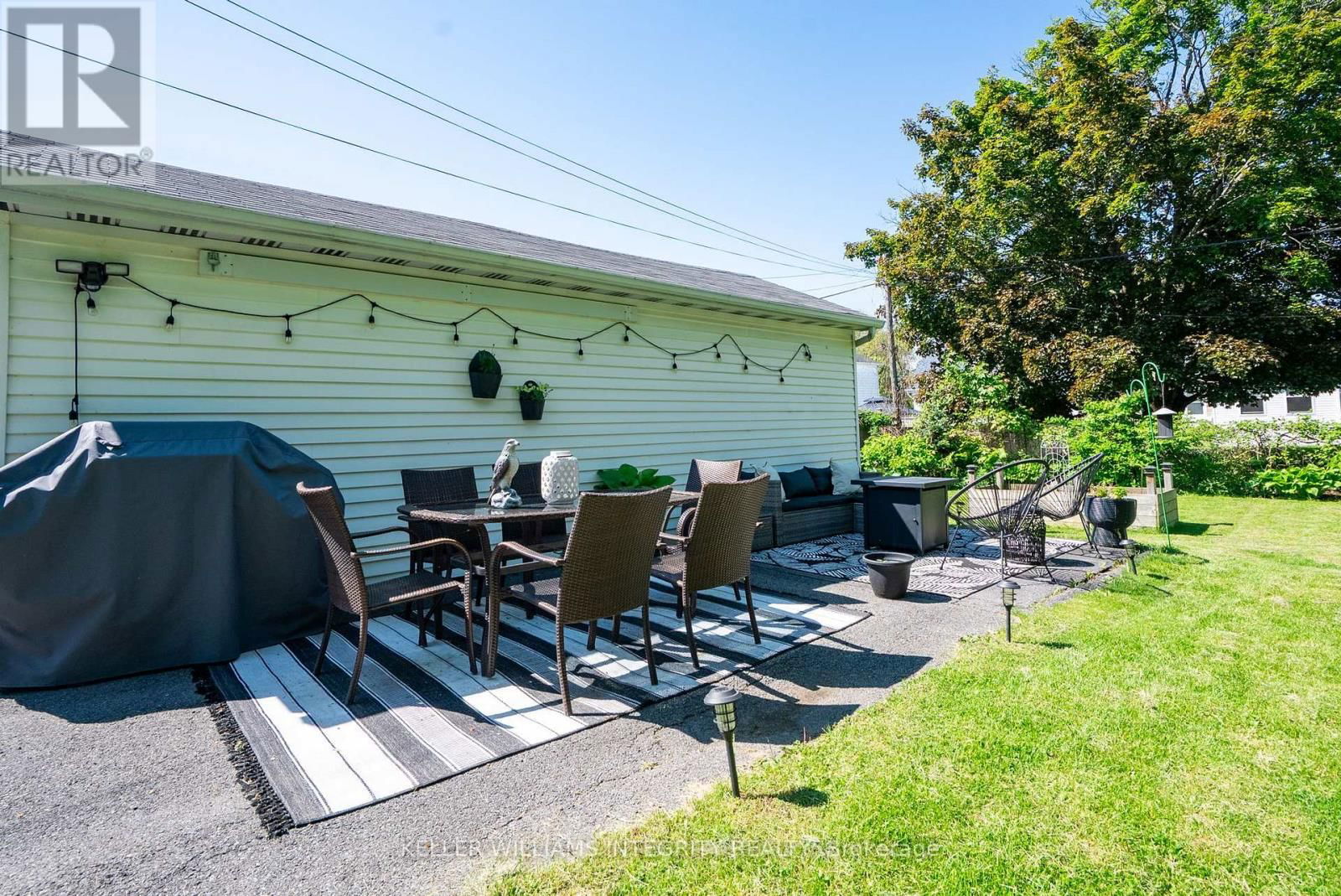 31 DUNBAR AVENUE Image 41