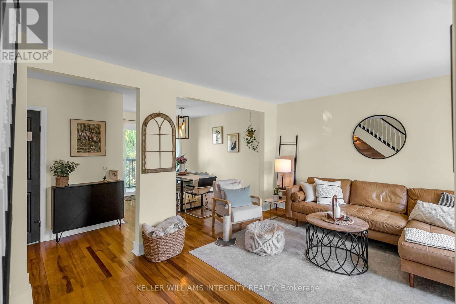 31 DUNBAR AVENUE Image 9