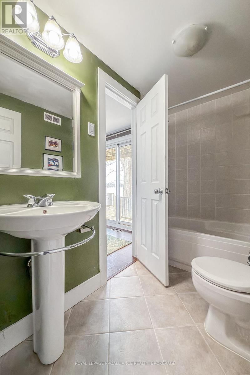 4420 BATH ROAD Image 28