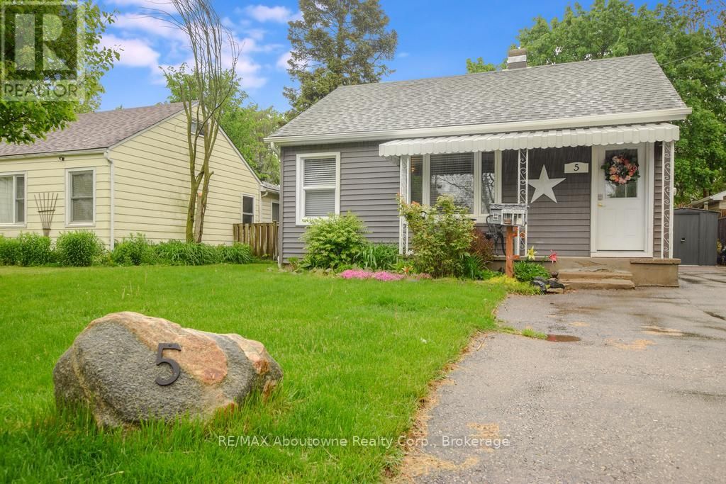 5 VIMY STREET Image 1