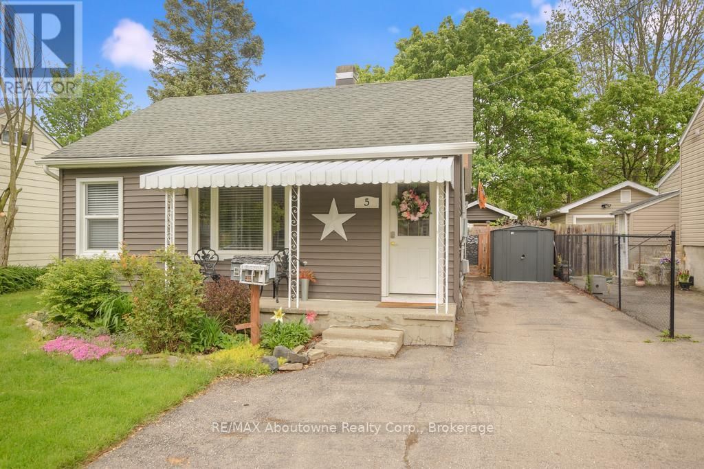 5 VIMY STREET Image 2
