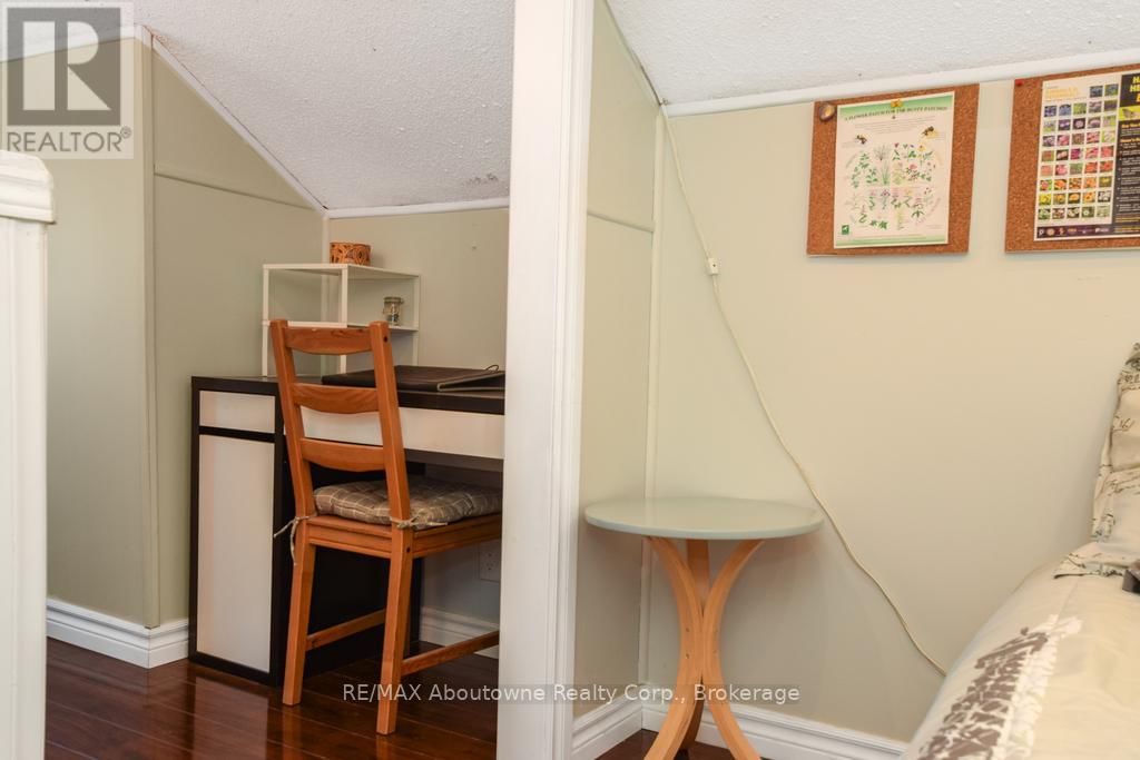 5 VIMY STREET Image 22