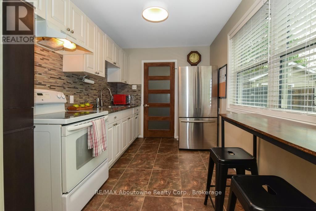 5 VIMY STREET Image 6