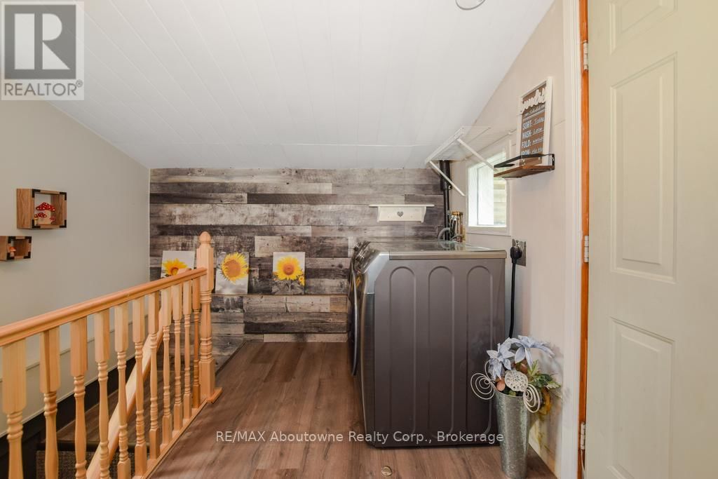 5 VIMY STREET Image 8