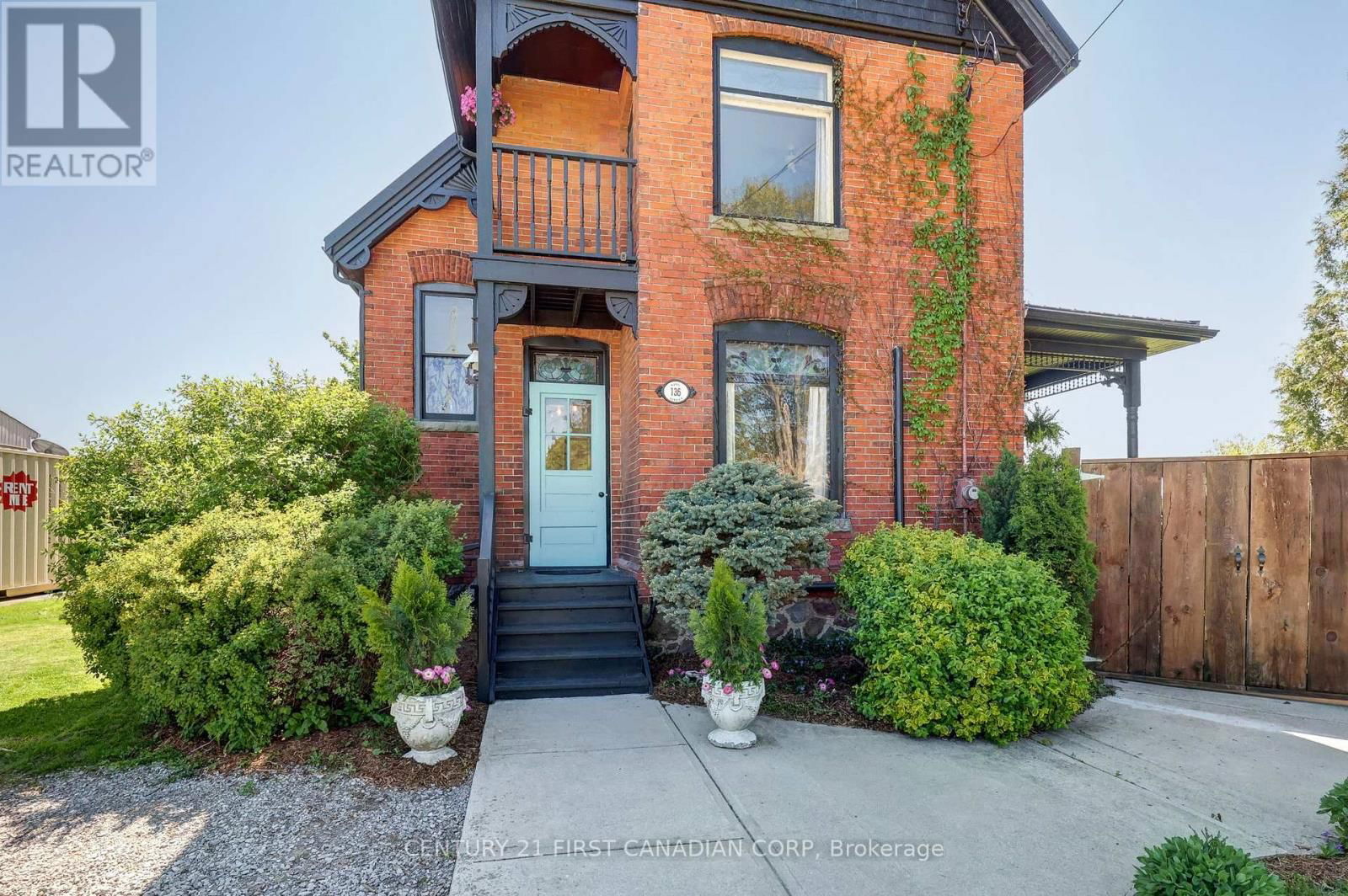 136 KING STREET SOUTH Image 2