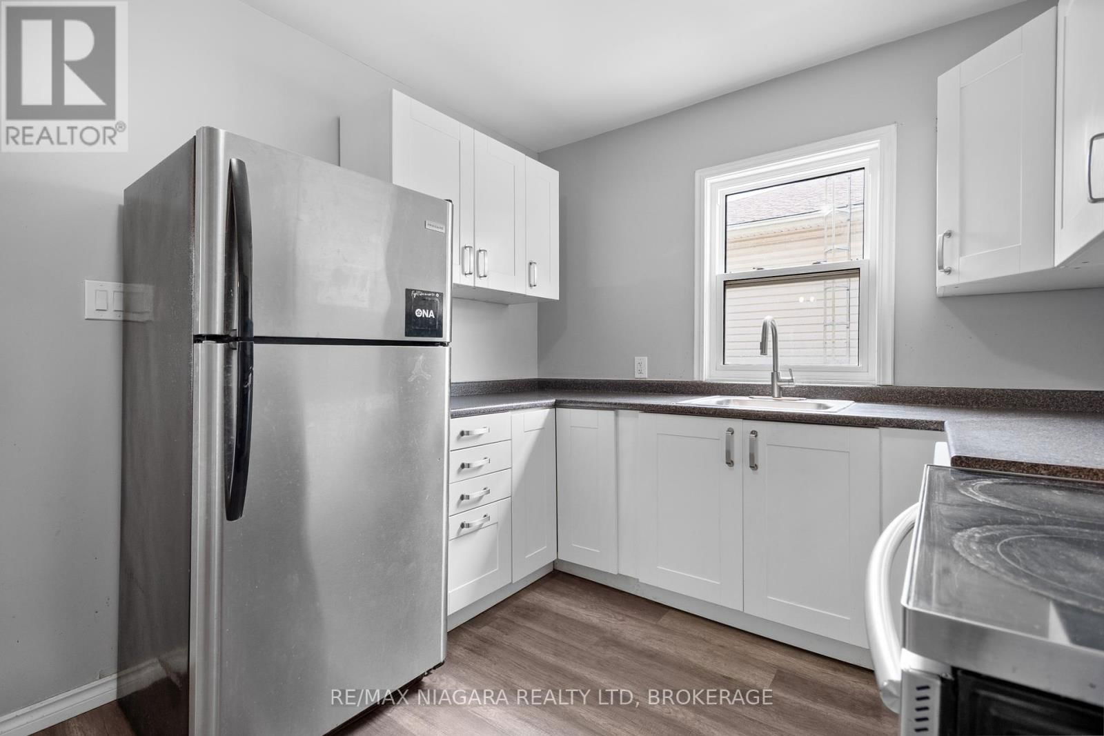 Main - 16 ORMONDE AVENUE Image 11