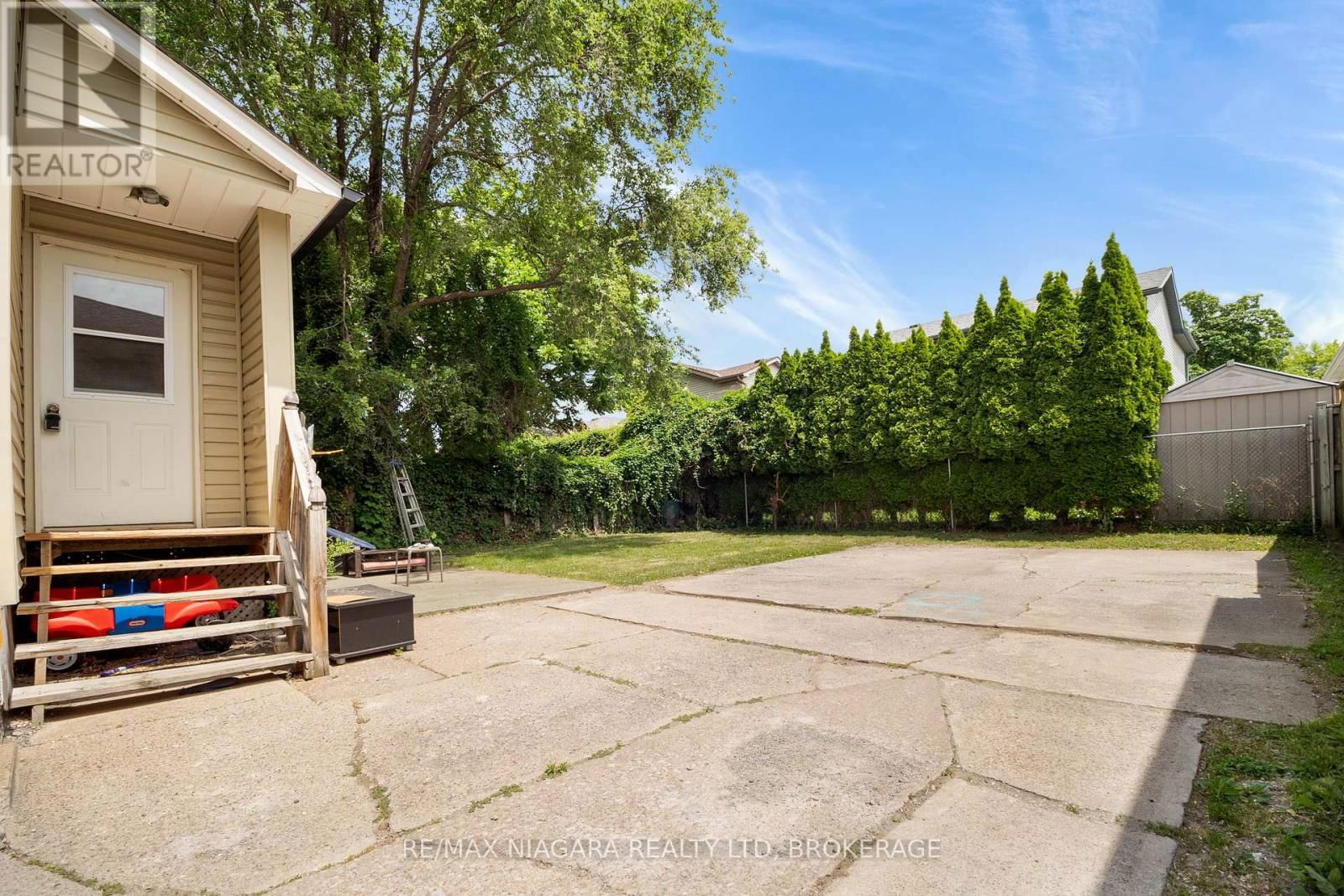 Main - 16 ORMONDE AVENUE Image 22
