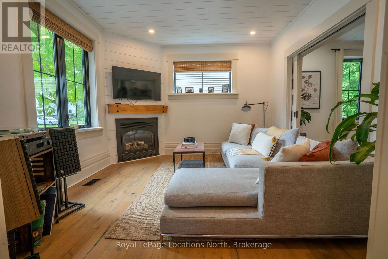 24 MARSHALL STREET WEST Image 6
