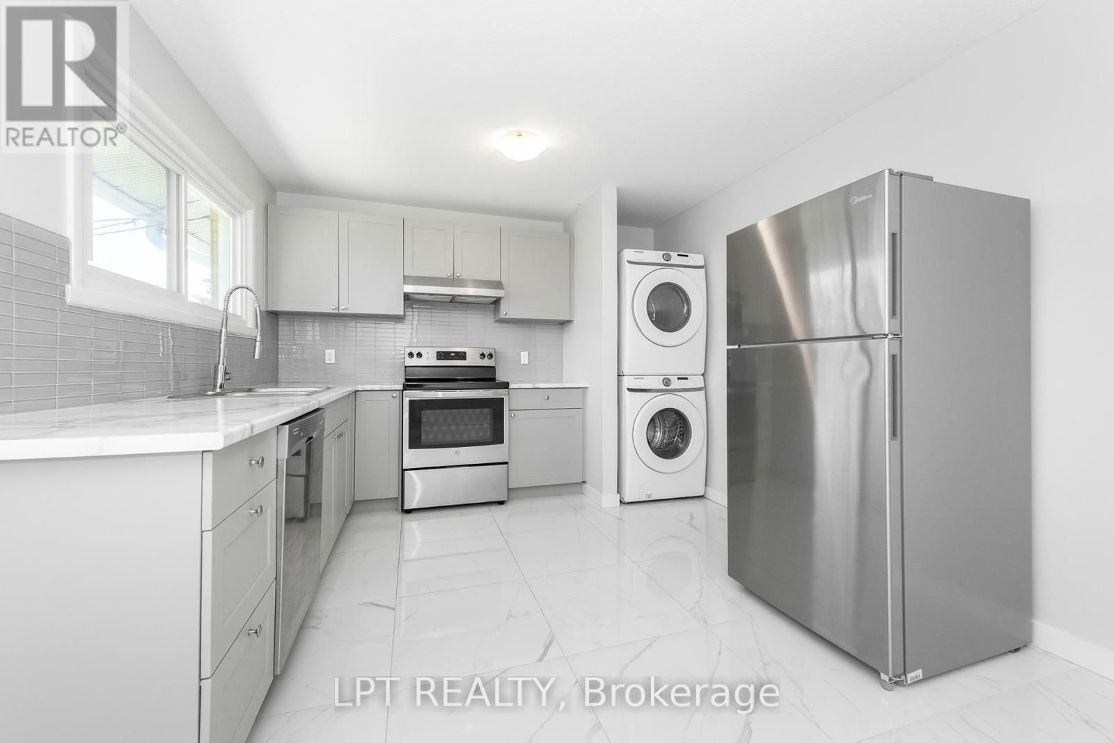 5 ATTWOOD CRESCENT Image 11