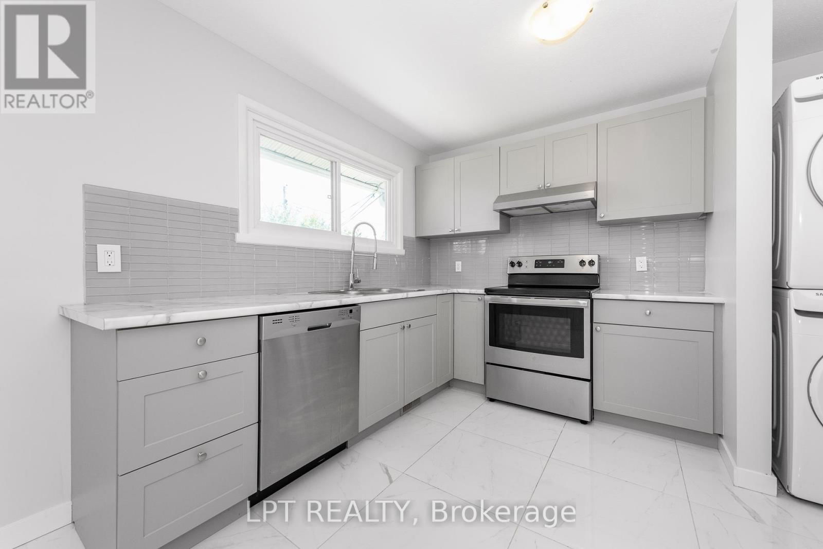 5 ATTWOOD CRESCENT Image 15