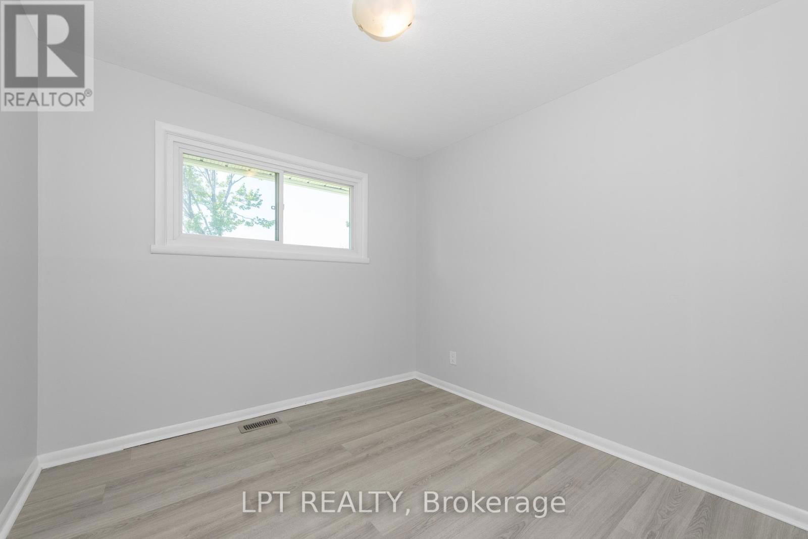 5 ATTWOOD CRESCENT Image 20