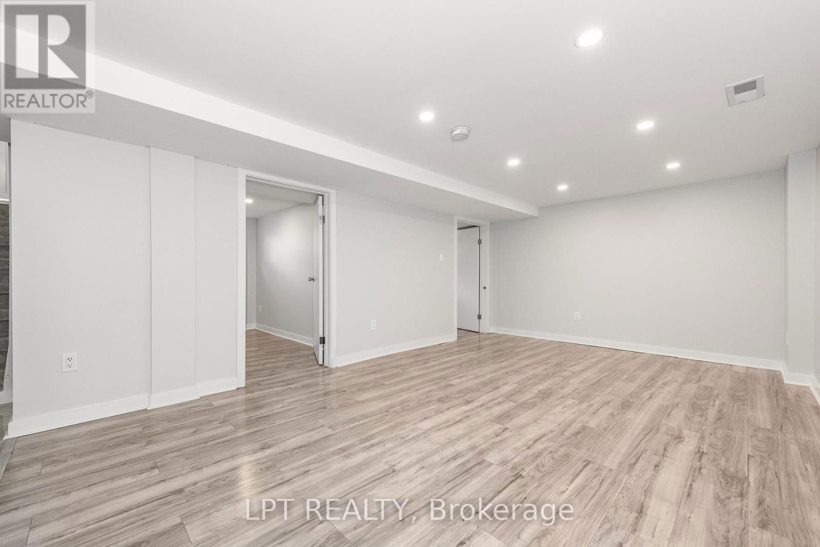 5 ATTWOOD CRESCENT Image 27