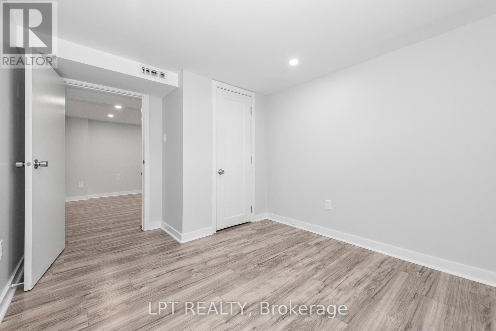 5 ATTWOOD CRESCENT Image 31