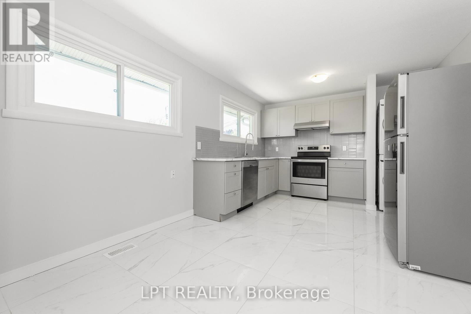 5 ATTWOOD CRESCENT Image 8