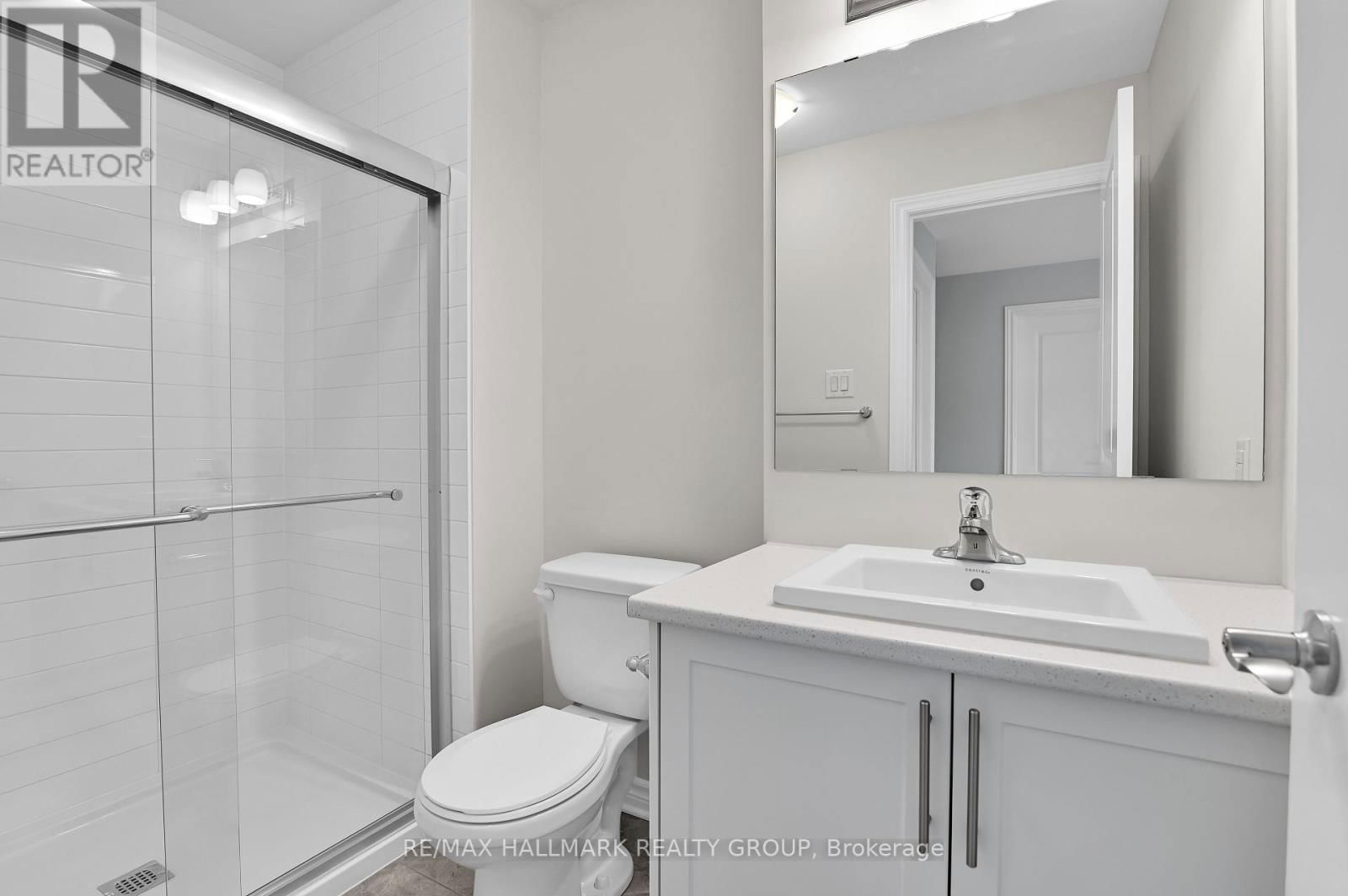 938 SOCCA CRESCENT Image 21