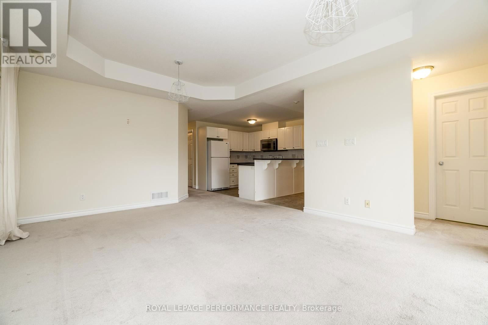 3 - 212 PASEO PRIVATE Image 17