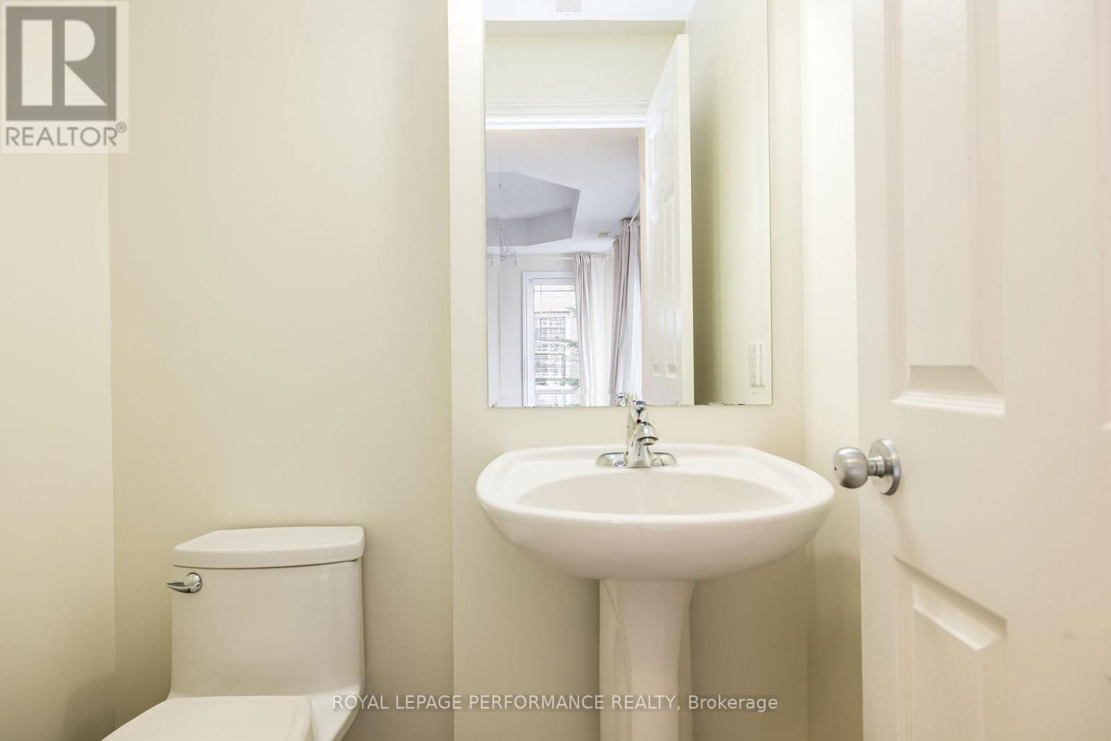 3 - 212 PASEO PRIVATE Image 21