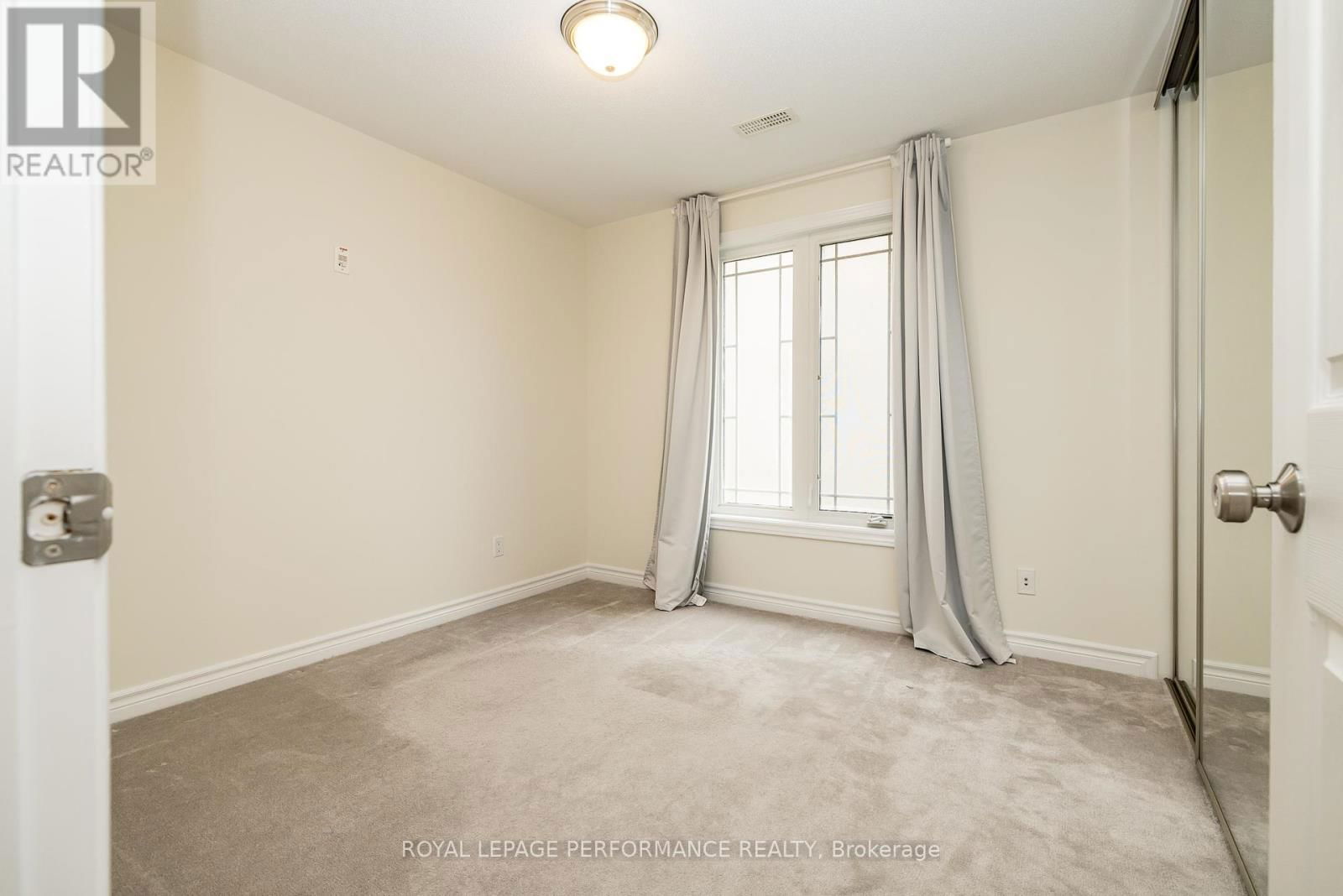 3 - 212 PASEO PRIVATE Image 29