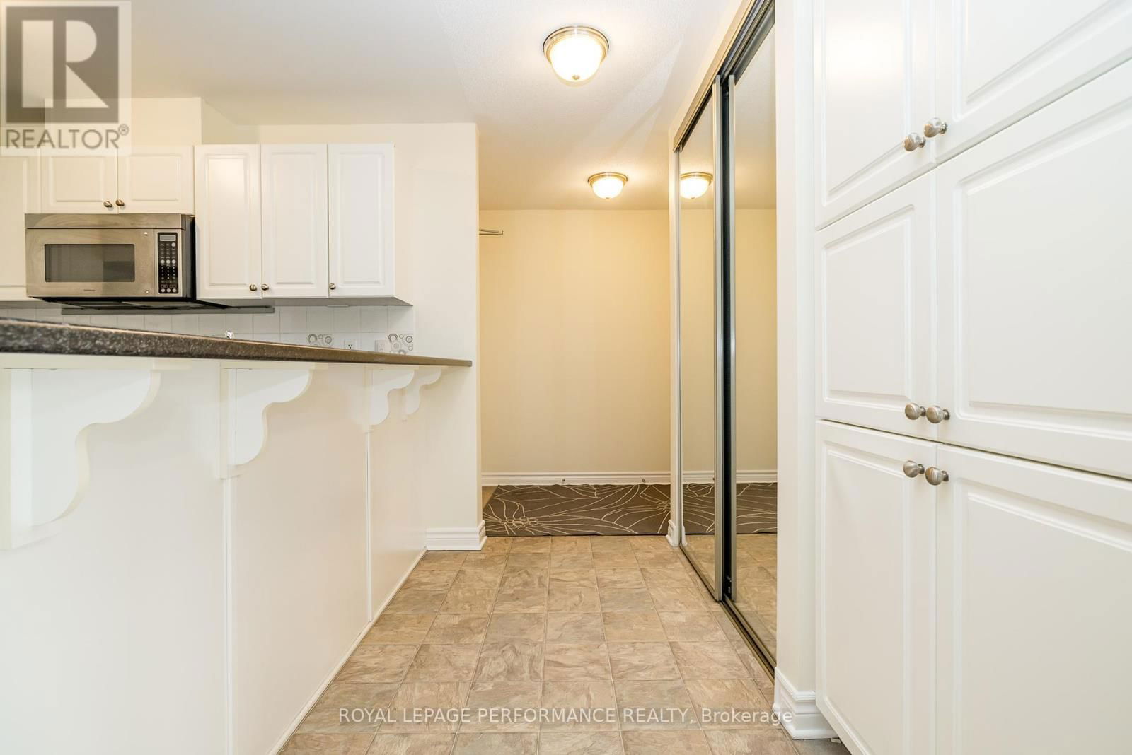 3 - 212 PASEO PRIVATE Image 7