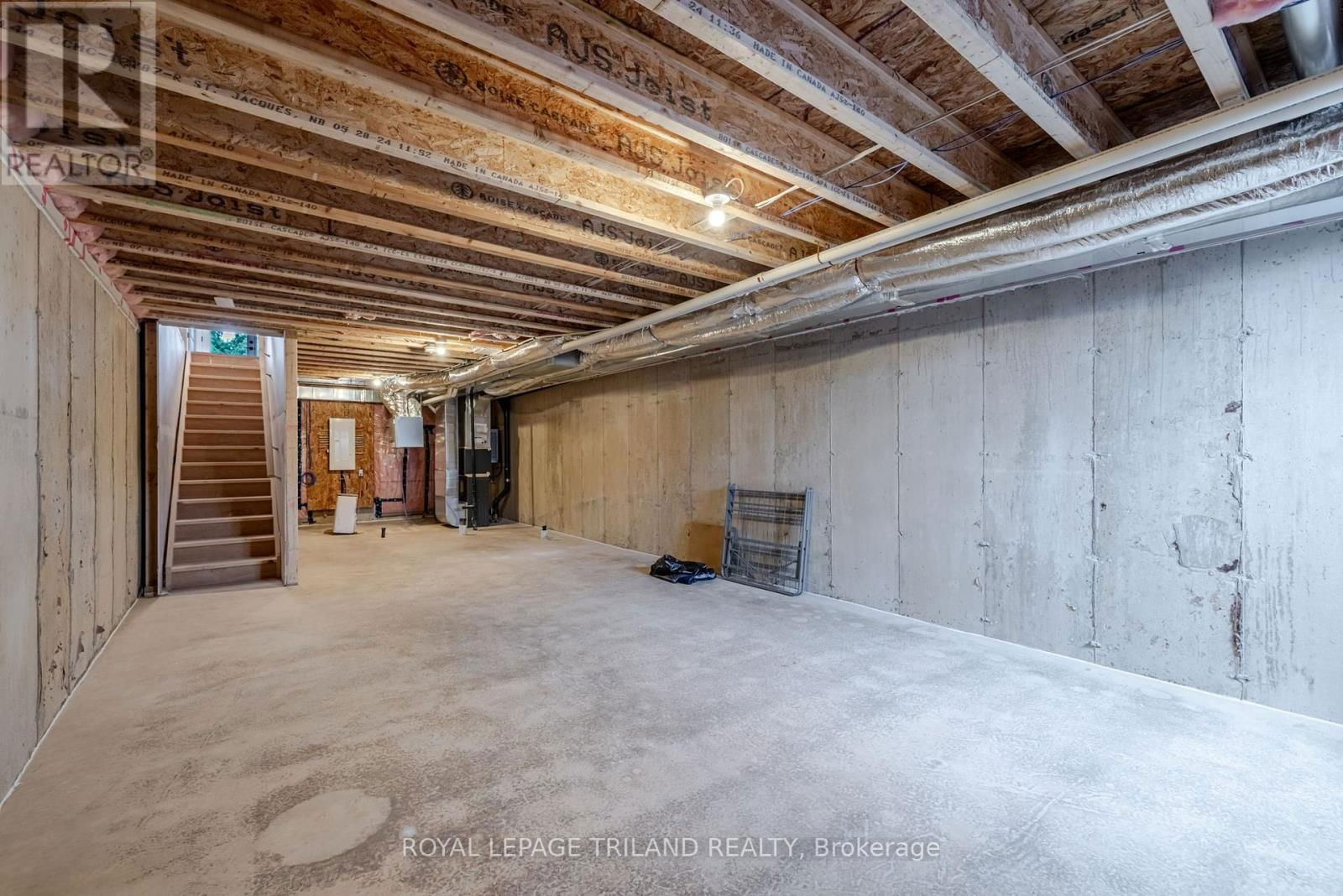 784 BANYAN LANE Image 28
