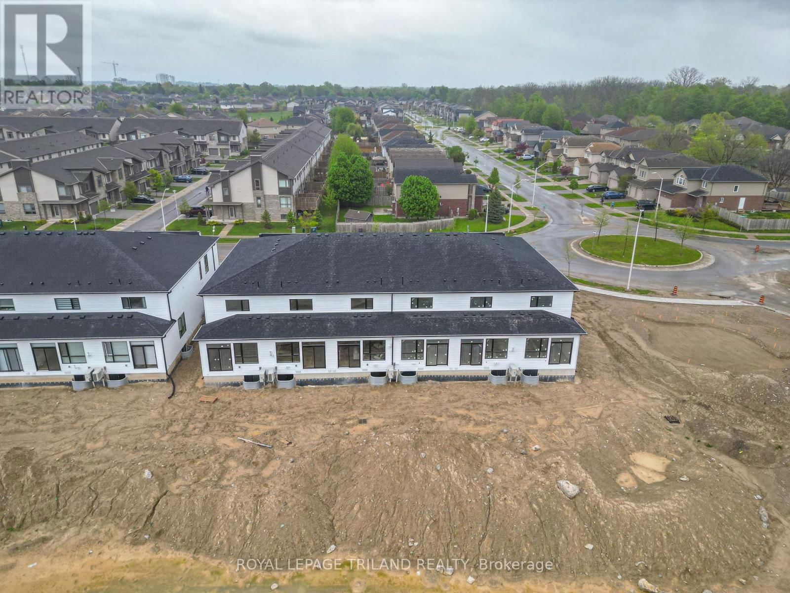 786 BANYAN LANE Image 3