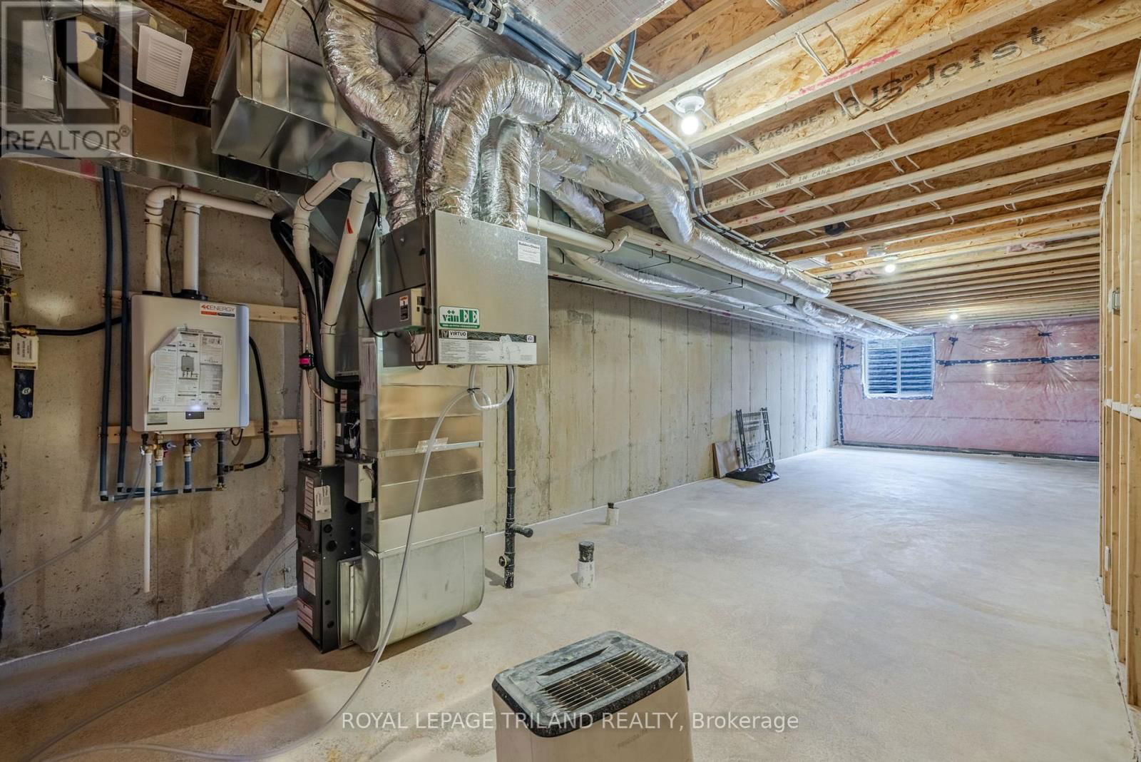 786 BANYAN LANE Image 31