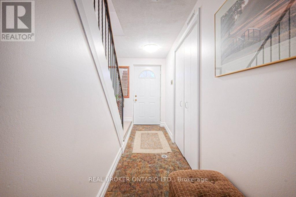 3 - 30 GREEN VALLEY DRIVE Image 28