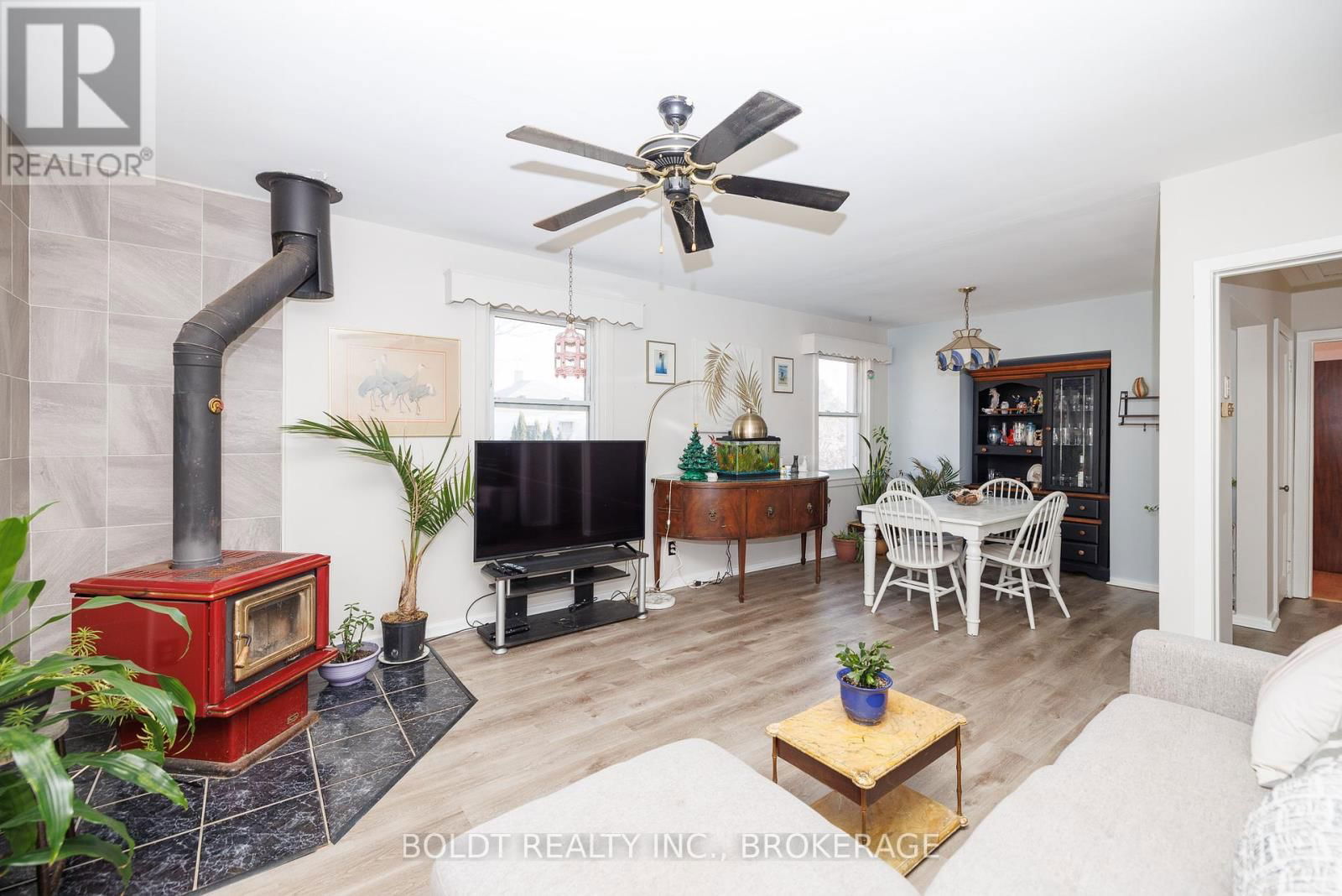 33 ARGYLE CRESCENT Image 6