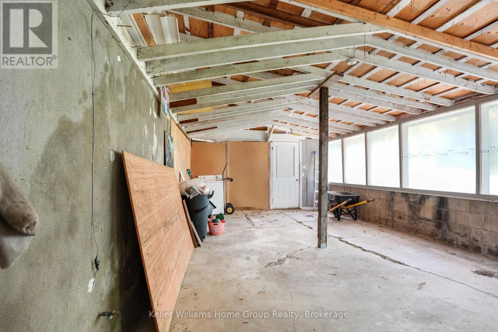 311 CHEMAUSHGON ROAD Image 22