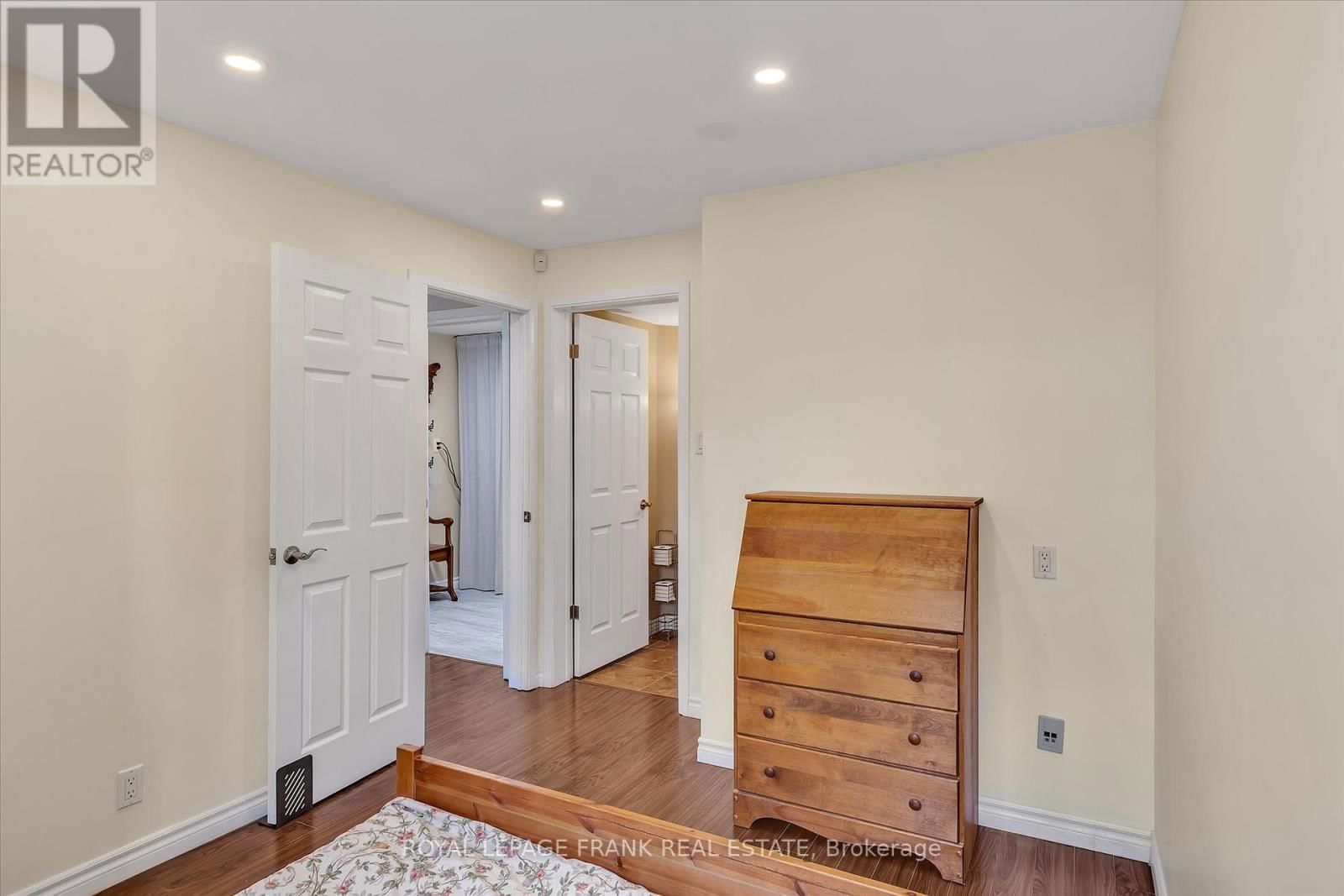 1690 PINEHILL DRIVE Image 28