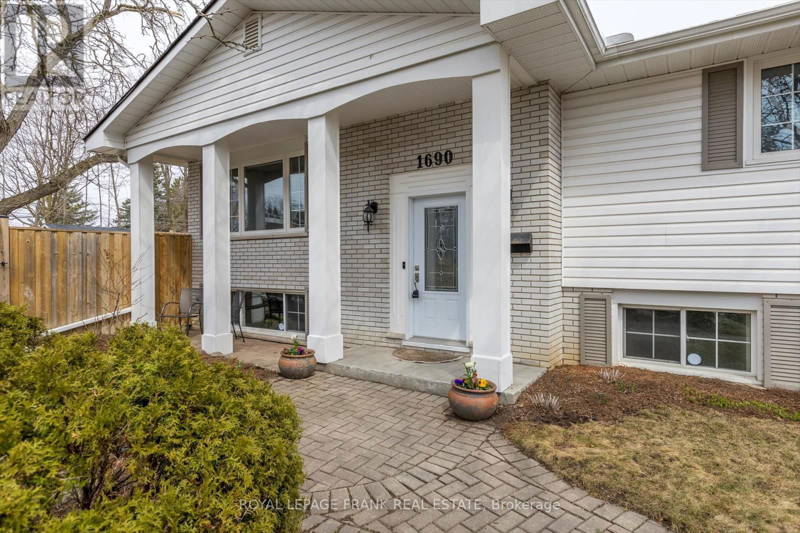 1690 PINEHILL DRIVE Image 4
