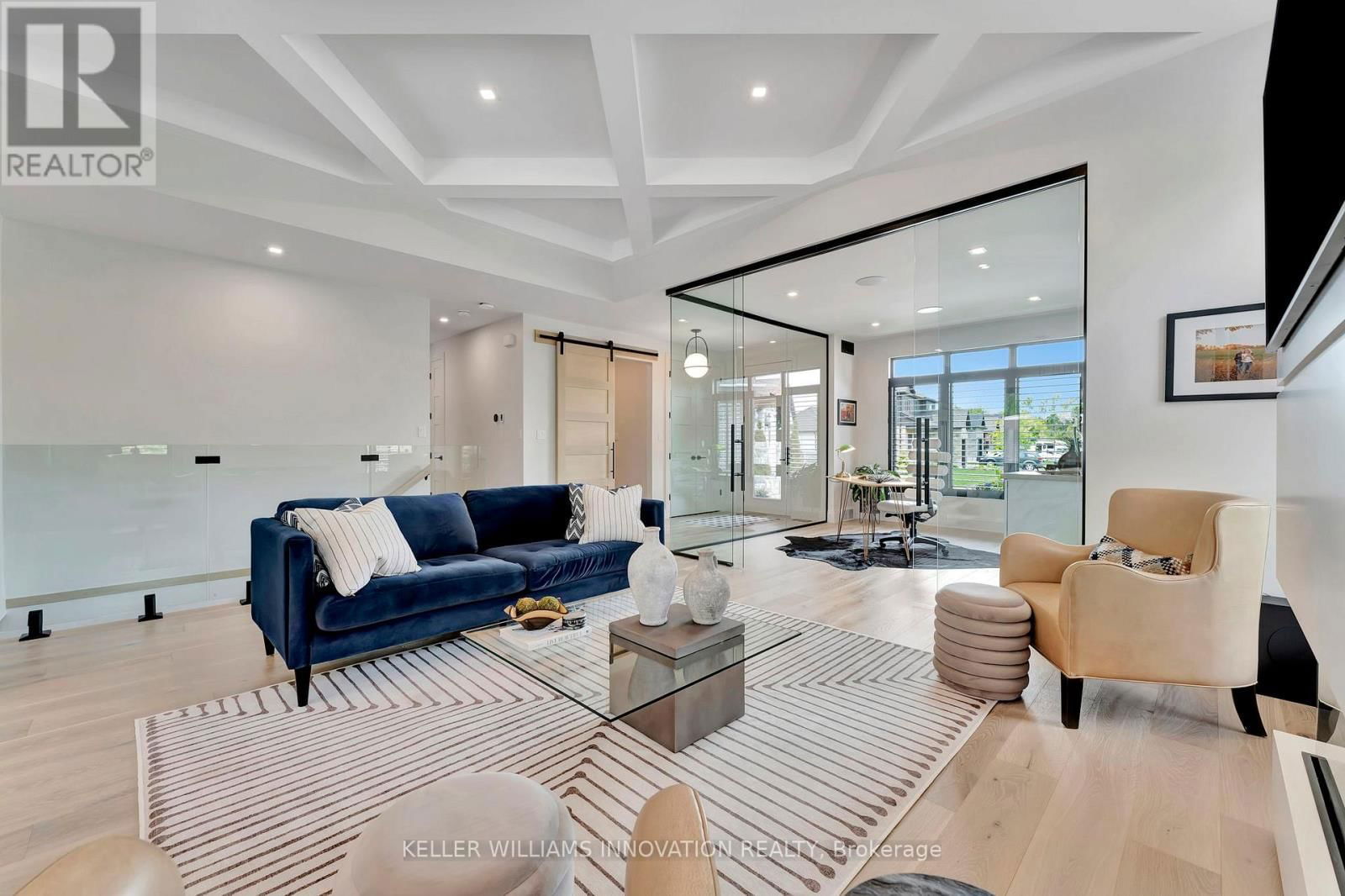 330 ROGERS ROAD Image 14