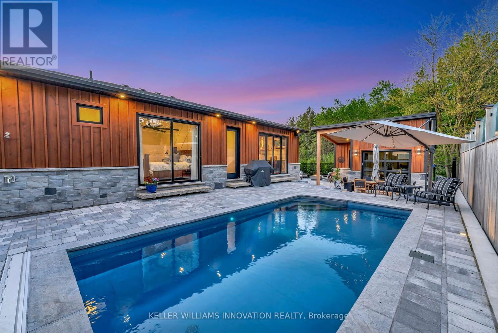 330 ROGERS ROAD Image 36