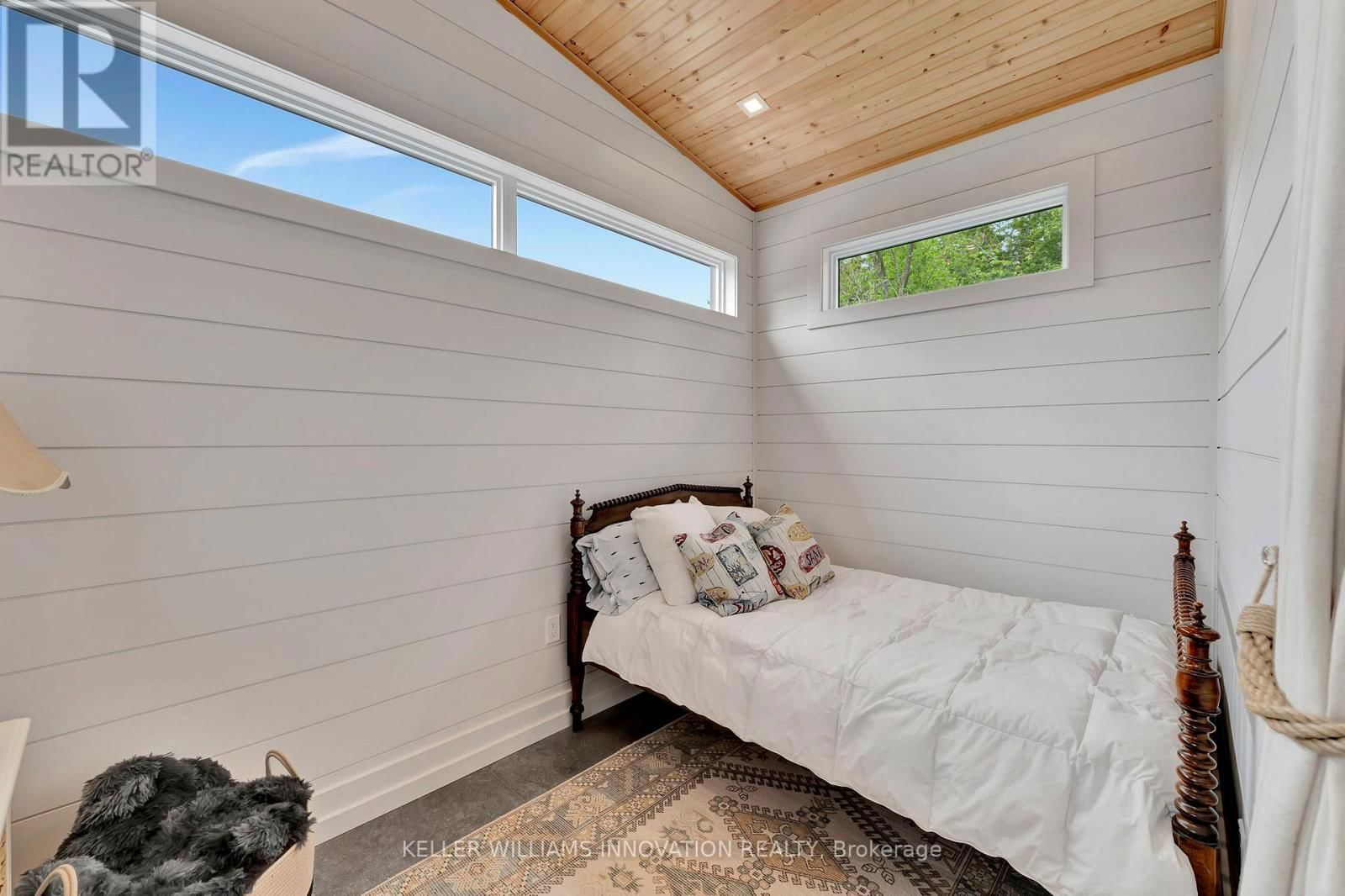 330 ROGERS ROAD Image 49