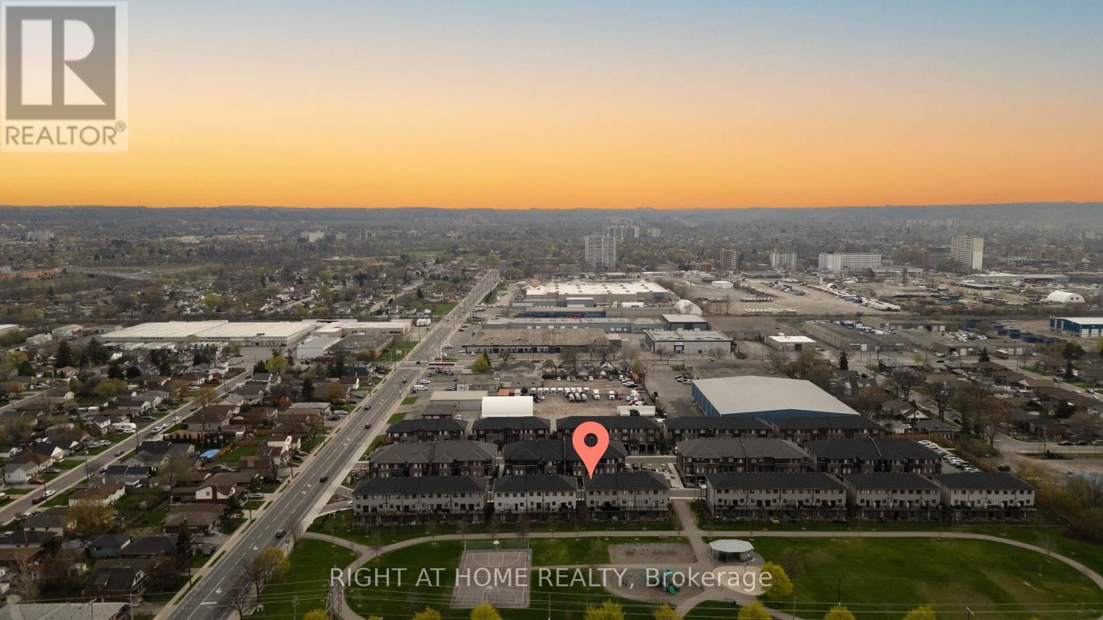 14 - 575 WOODWARD AVENUE Image 6