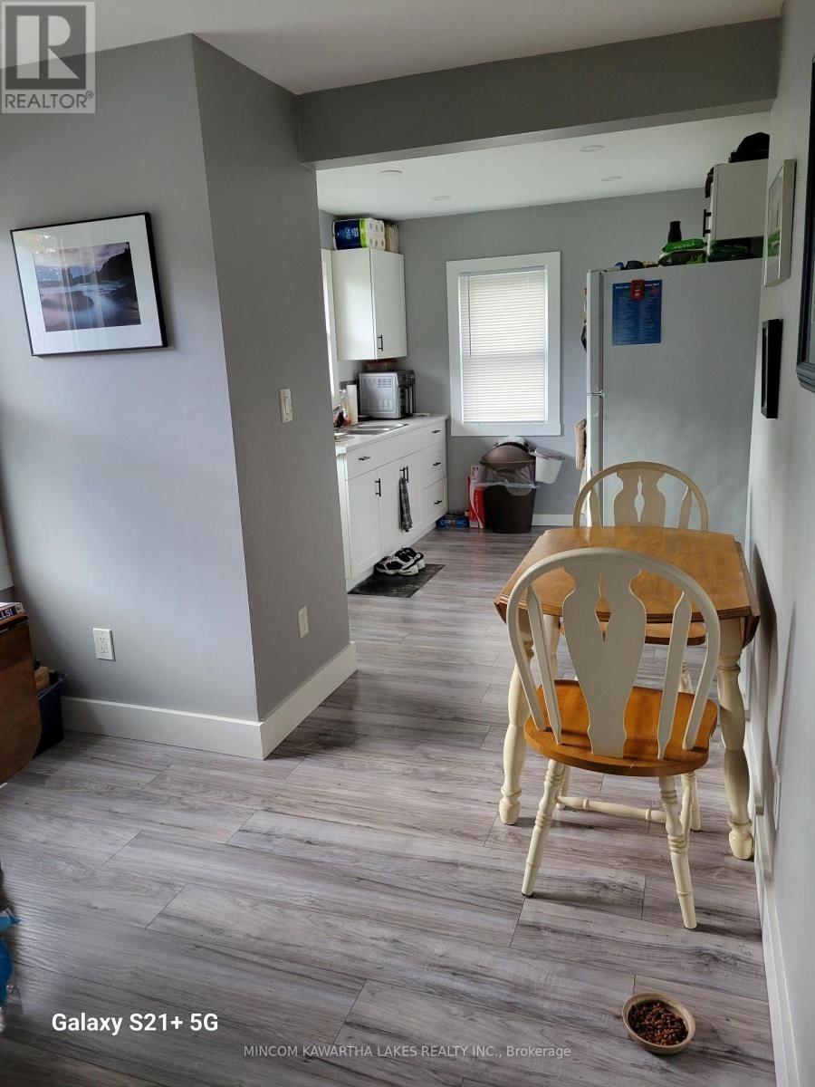 889 WESTERN AVENUE Image 12